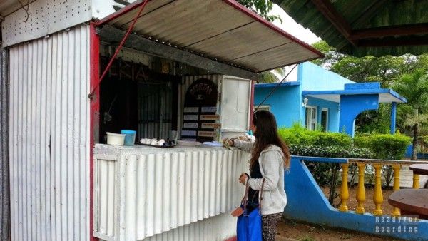 Shopping in Playa Larga - Cuba